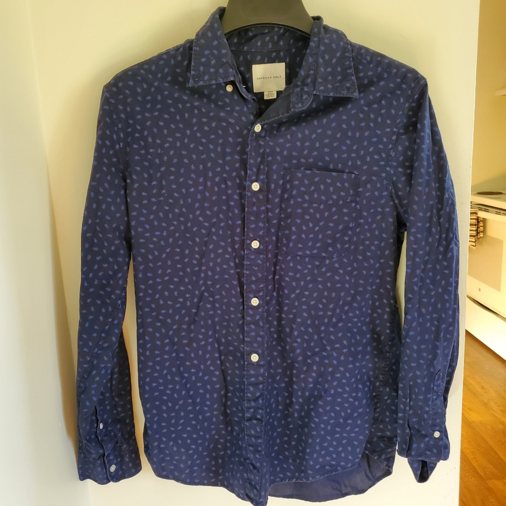 American Eagle blue button-down shirt medium